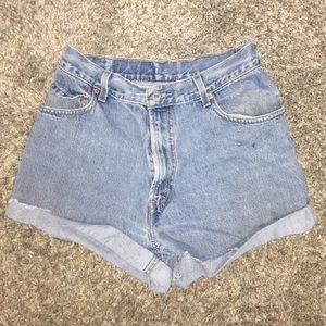 Levi’s denim shorts